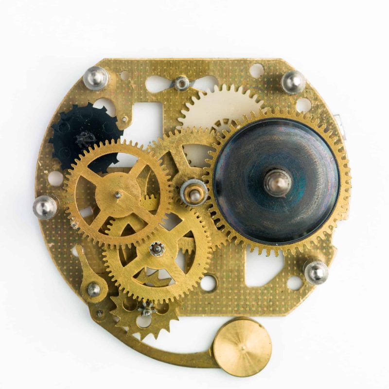 Gears and cogs clock